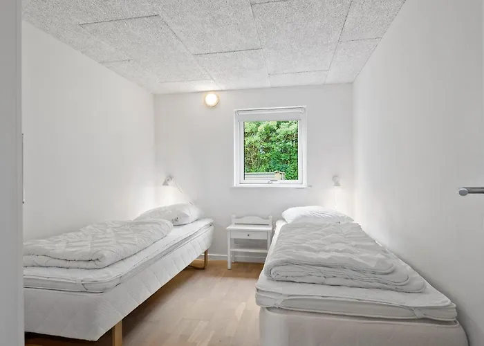 Сasa de vacaciones 3 Bedroom Beautiful In *